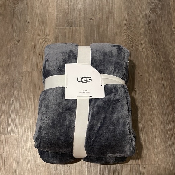 UGG Novah Queen Size Blanket munimoro.gob.pe